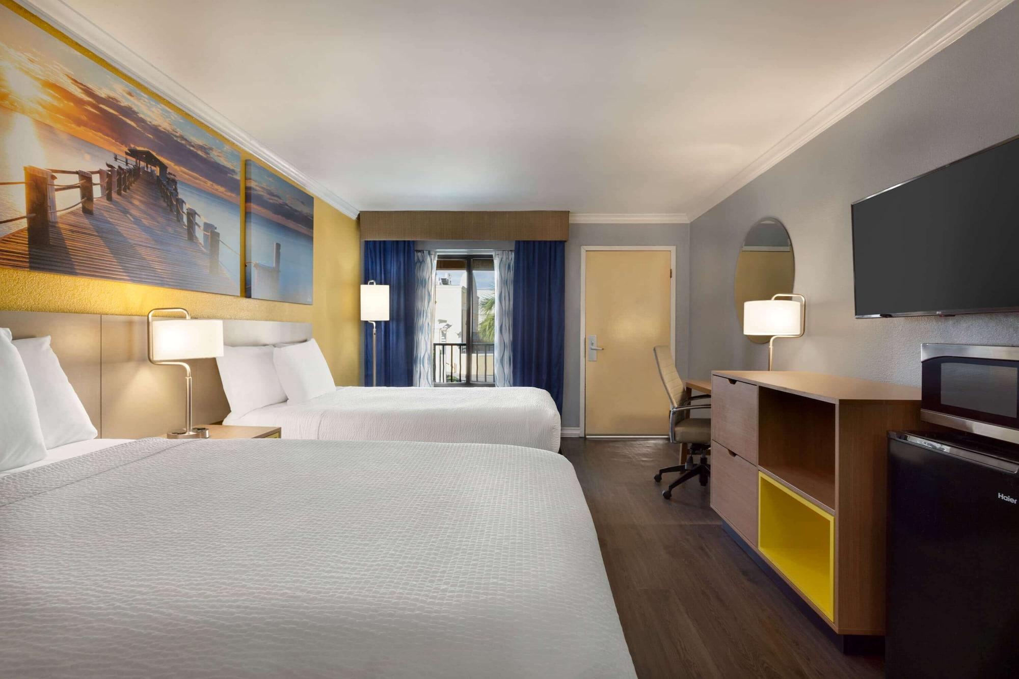 Days By Wyndham - Historic Downtown Hotel 2*