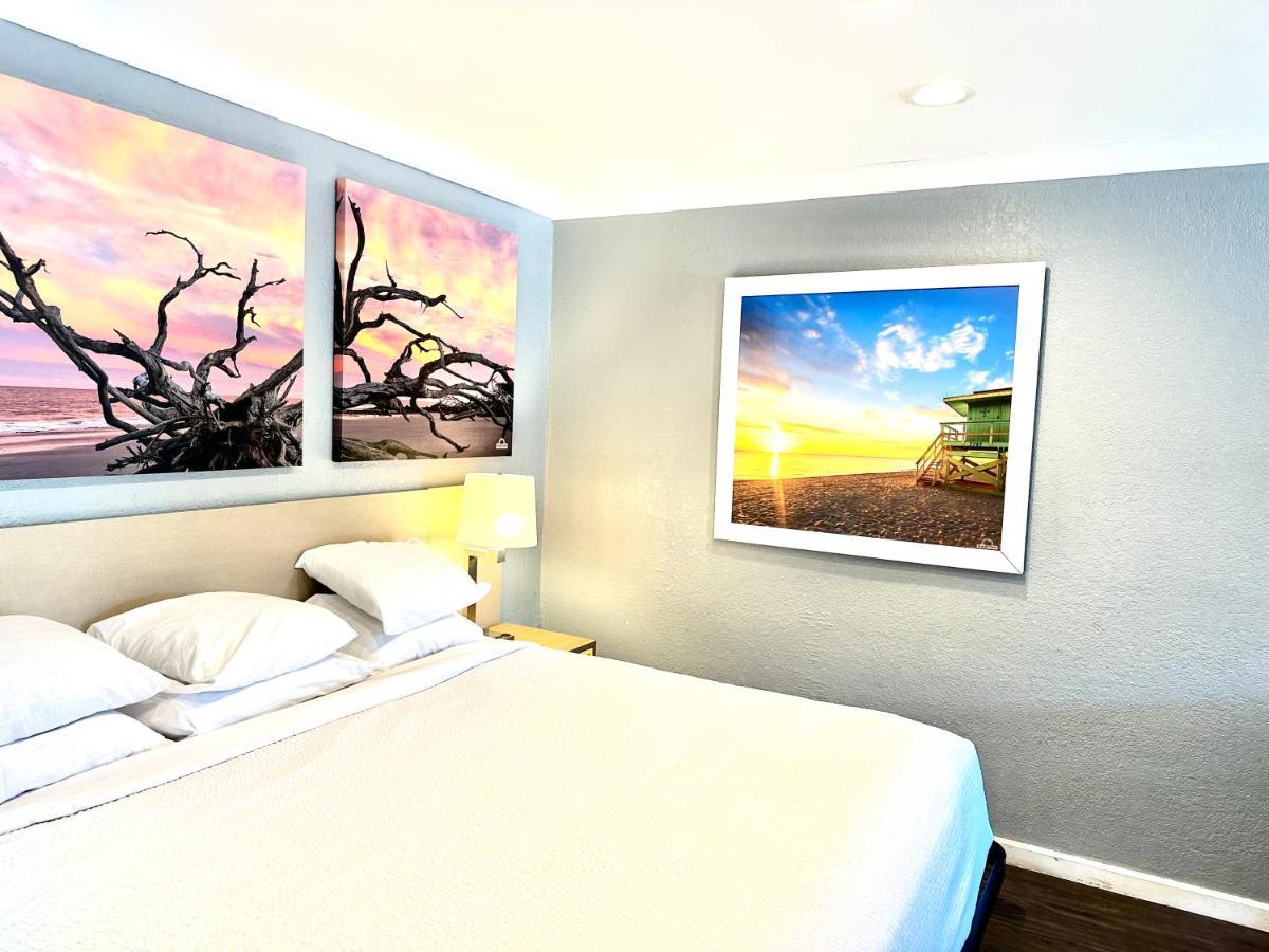 Days By Wyndham - Historic Downtown 2* Pensacola