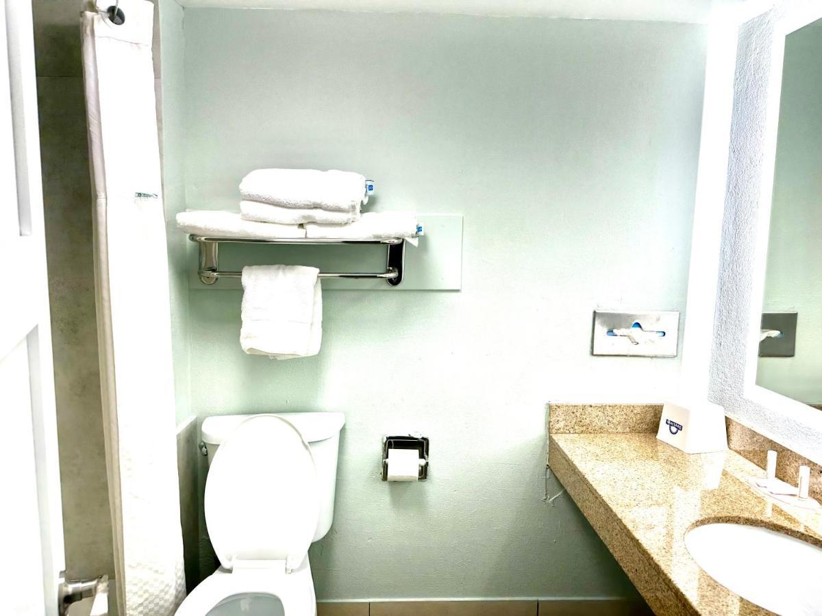 Days By Wyndham - Historic Downtown 2*