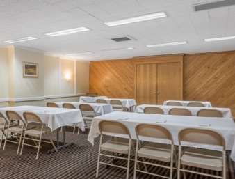 Days By Wyndham - Historic Downtown Hotel 2*